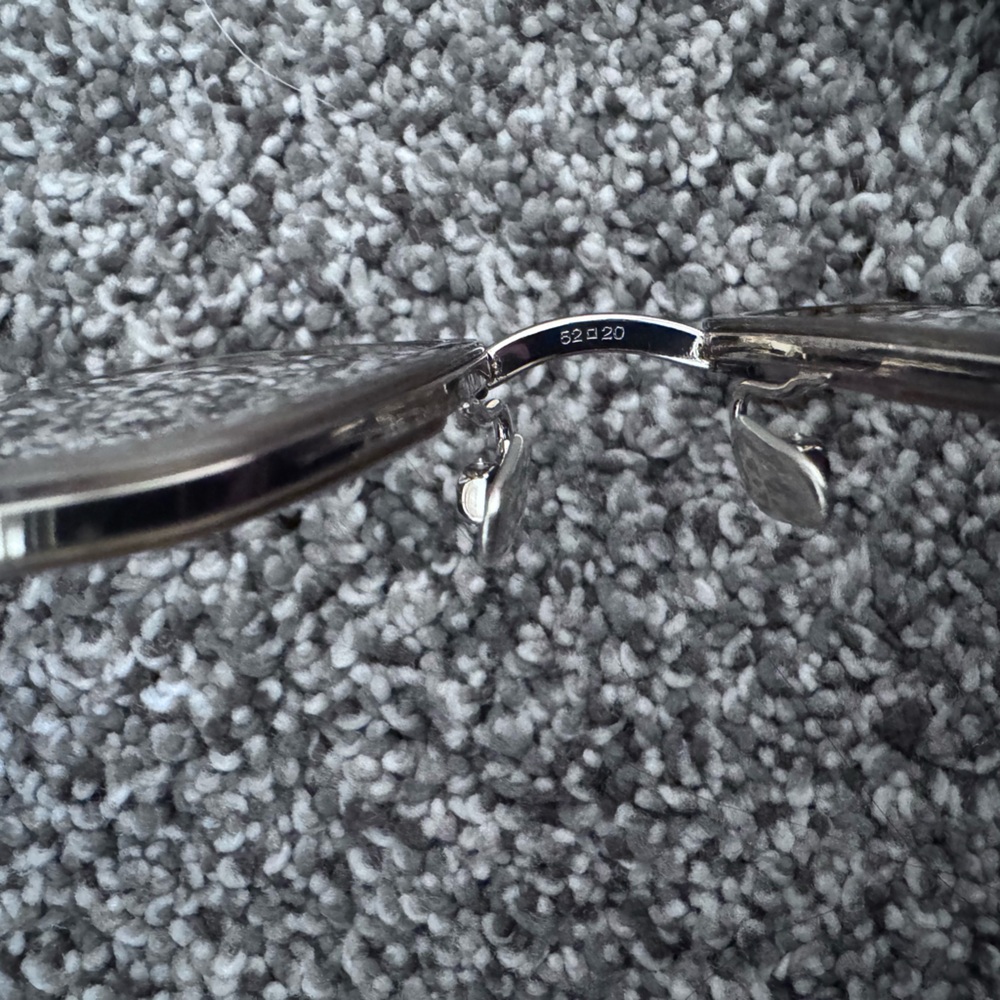 LIKE NEW๐CHANEL GLASSES W/CRISTAL LENSES - Picture 8 of 16